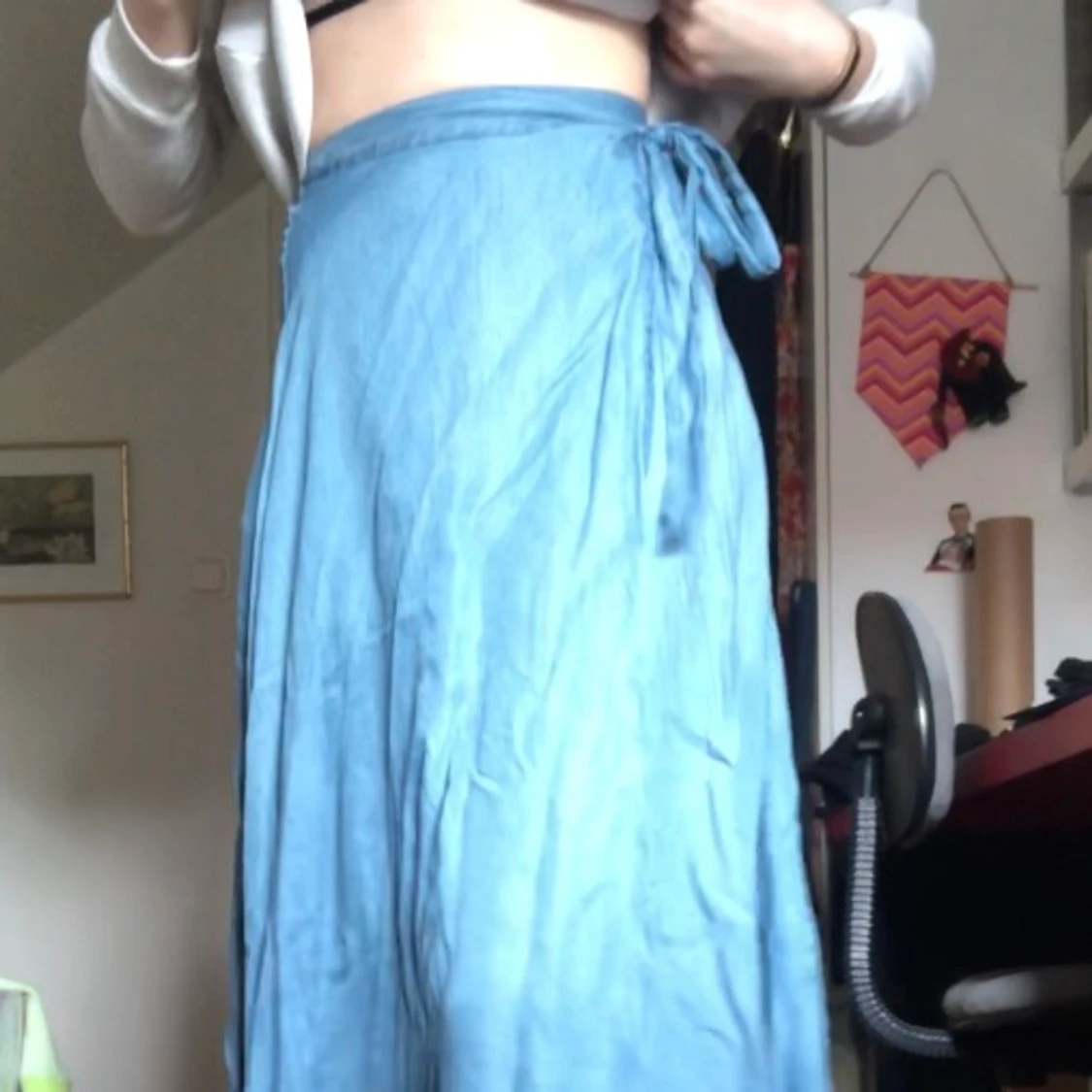 Jättesöt blå kjol - 90