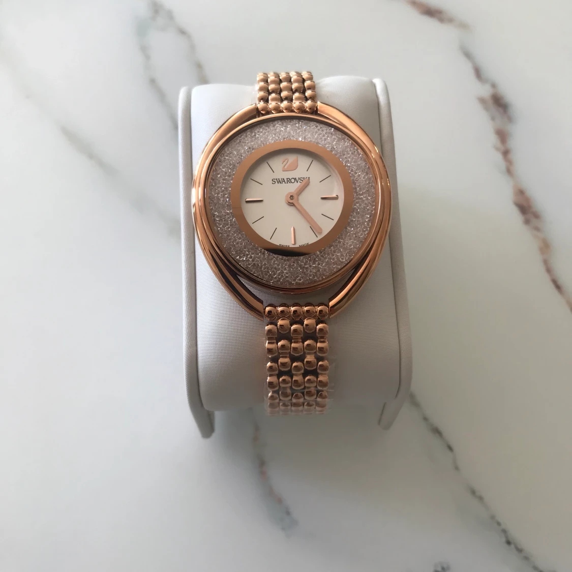 Swarovski kristall Klocka 