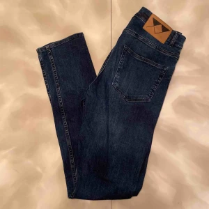  - Säljer dessa jeans från junkyard xx-xy. I stort sett aldrig använda.😄 Waist 31 Length 34. Köpare står för frakt.🪐