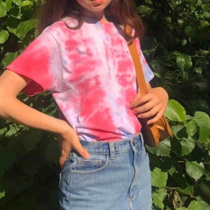  - Ascool tie dye tröja från beyond retro! Säljer då den inte kommit till användning på ett tag. Hör av dig vid ev frågor 💋