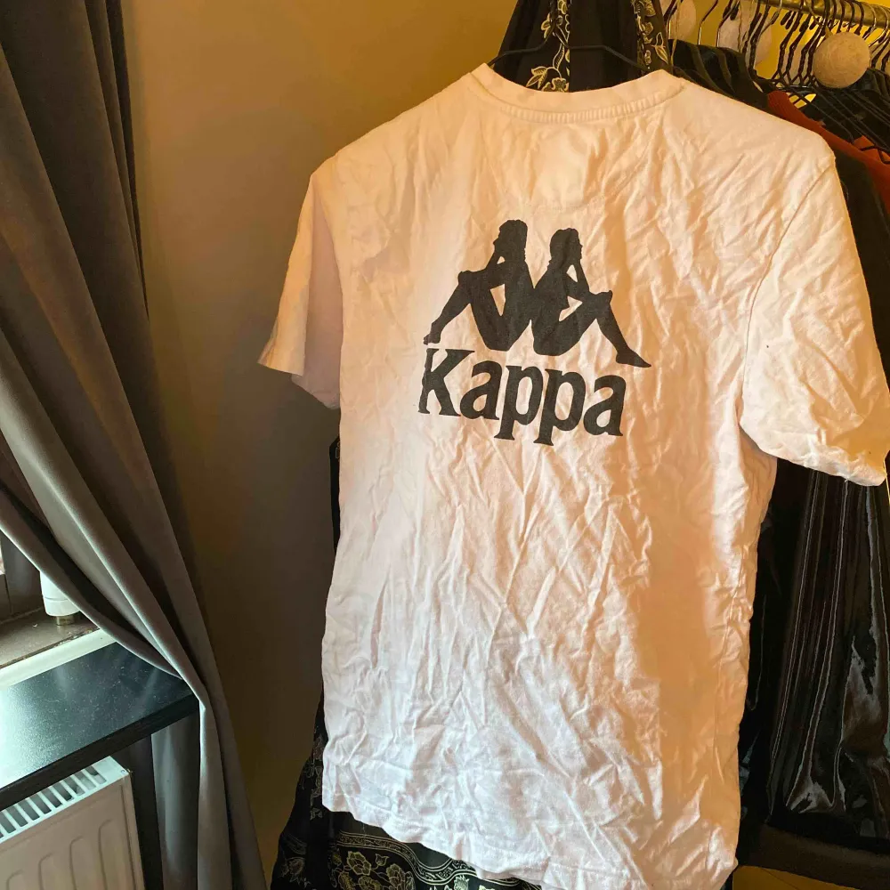 T-shirt från kappa. T-shirts.