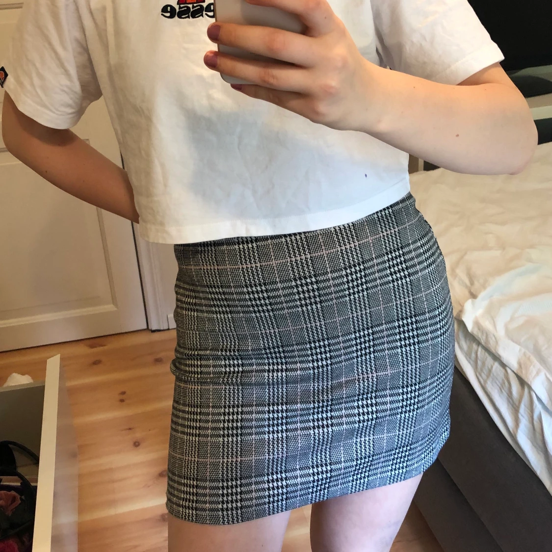 H&M rutig kjol strl S