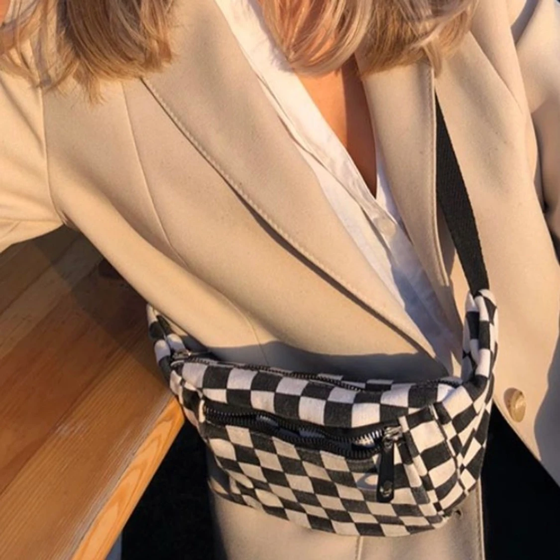 Rutig snygg magväska!