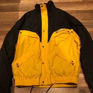  - Vintage peak jacka strl L