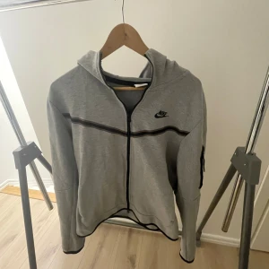 Nike tech - Bra skick