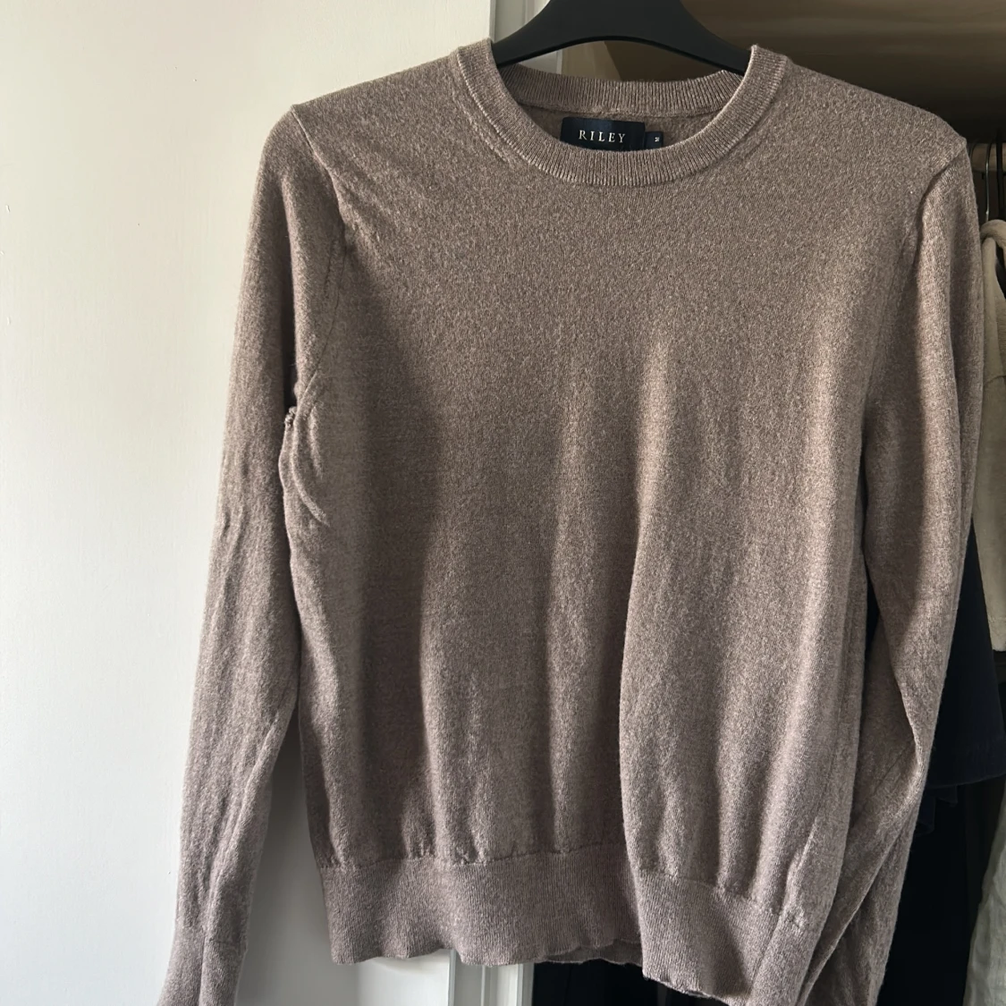 Riley stickad tröja