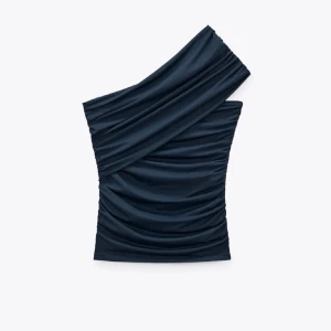 Zara topp - Säljer denna snygga topp då jag inte får användning av den💕