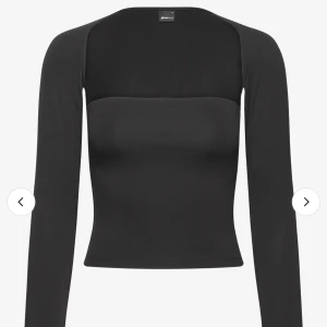 Gina tricot soft touch  - Tröja från Ginatricot i strl s, använd bara några få gånger och i mycket bra skick! Super mjuk och väldigt fin passform!💕