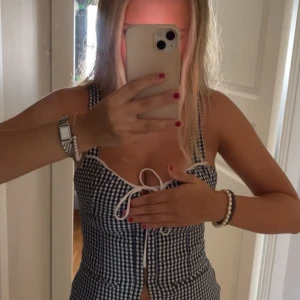 Korsettopp zara  - säljer då den var för liten  inga skavanker  pris kan diskuteras 💓💓💓