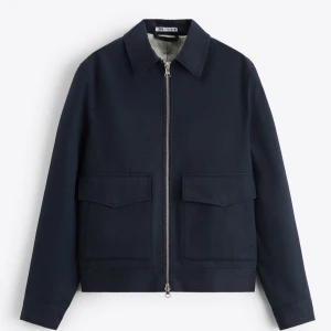 Zara jacka - En zara jacka som inte har används eftersom den var för liten.