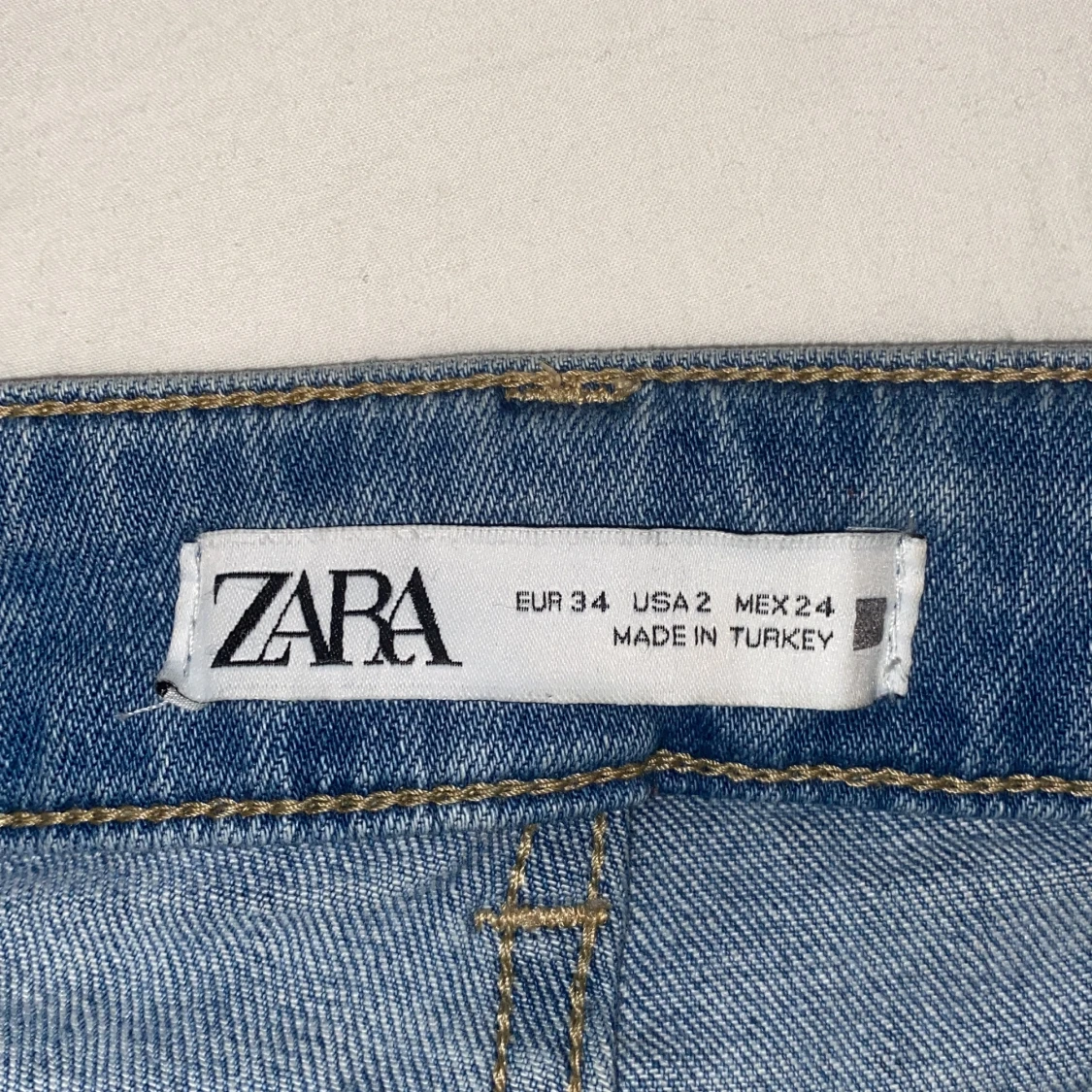 Zara Bootcut Jeans - 91