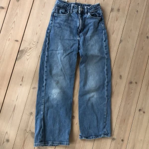Jeans  - Storlek 134
