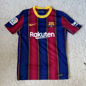 Fotbollströja  - Bra skick, Barcelonas gamla tröja.  