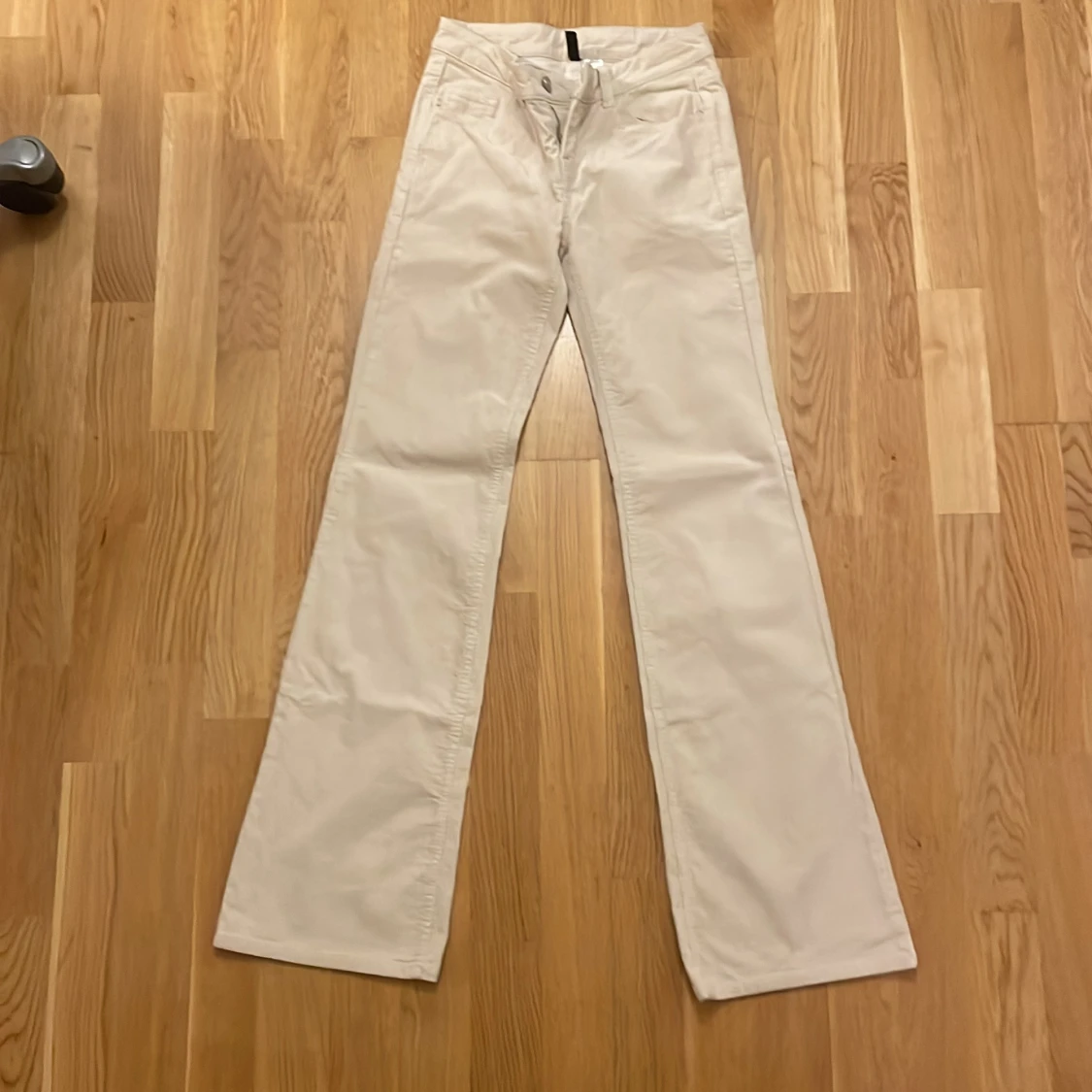 Beige byxor från H&M