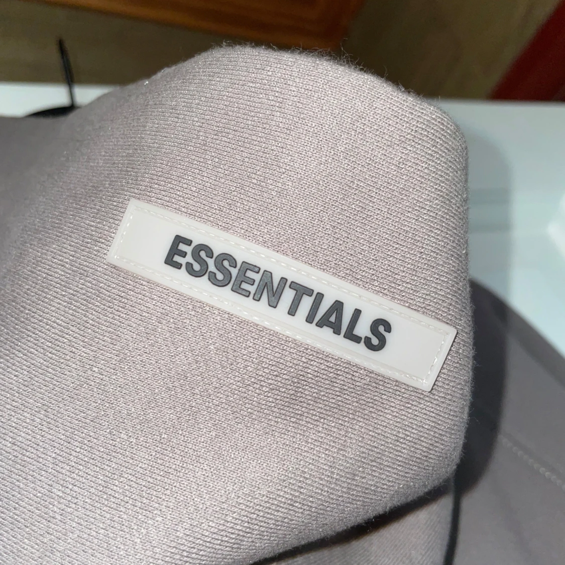 Brun hoodie från Essentials - 92