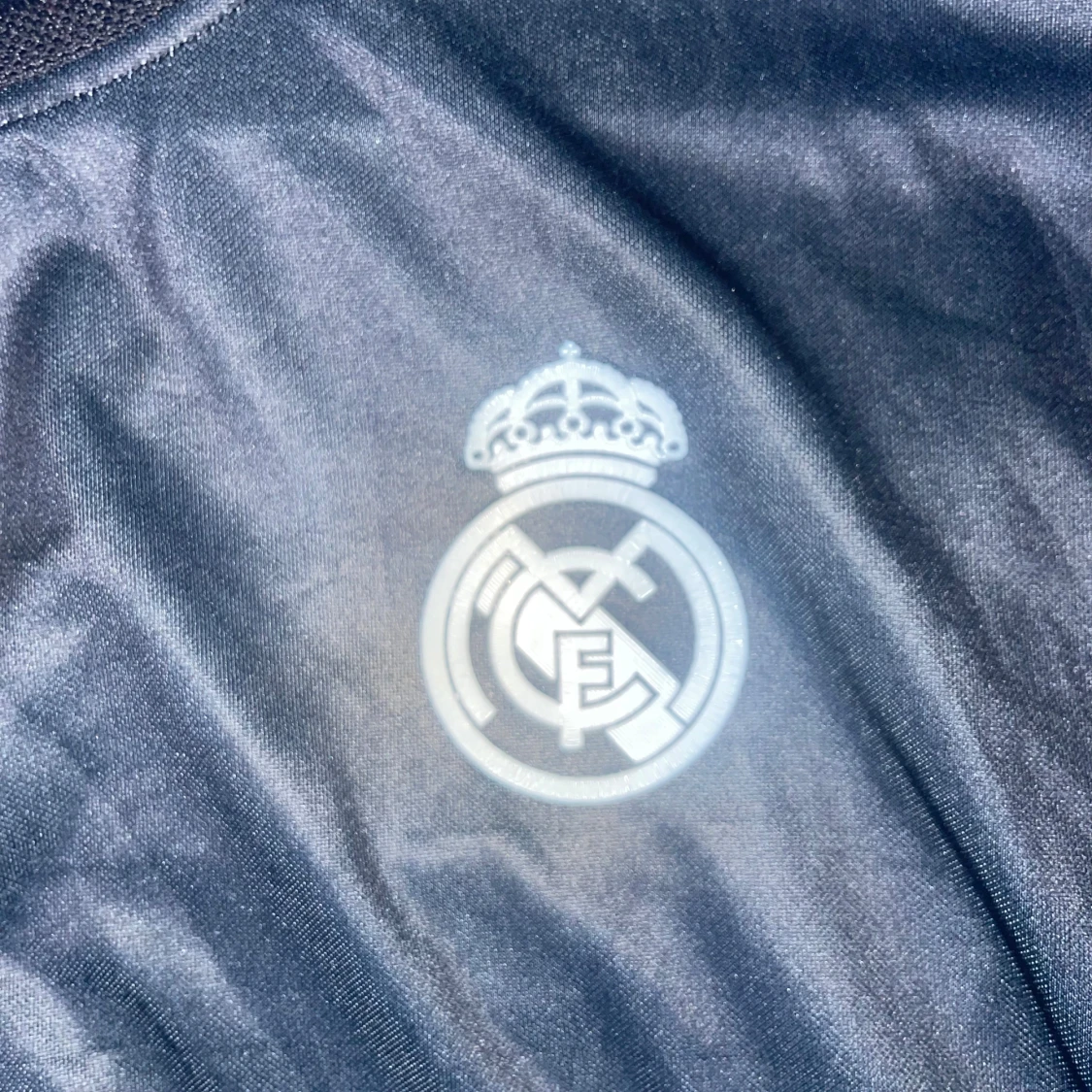 Svart Real Madrid fotbollströja - 91