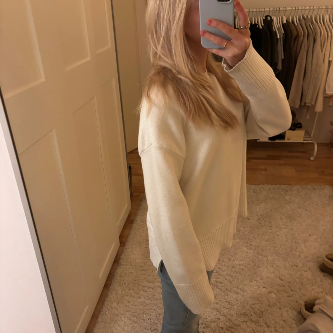 Stickad vit tröja - 90