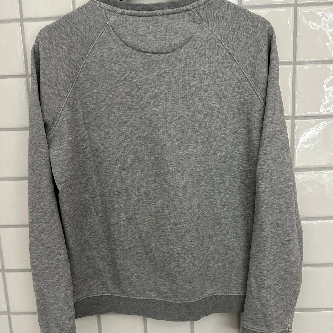 Grå sweatshirt från GANT - 90