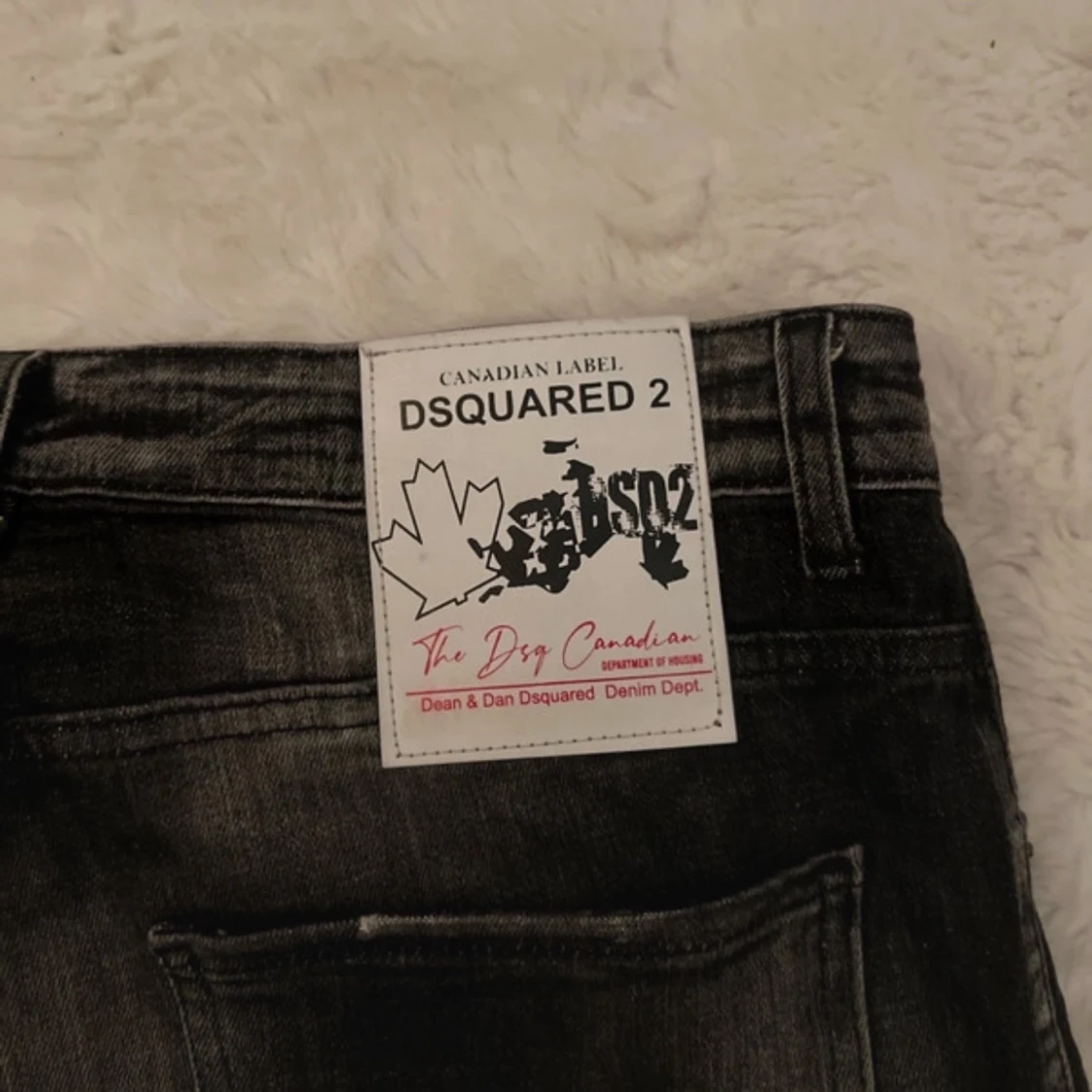Svarta dsq jeans - 3
