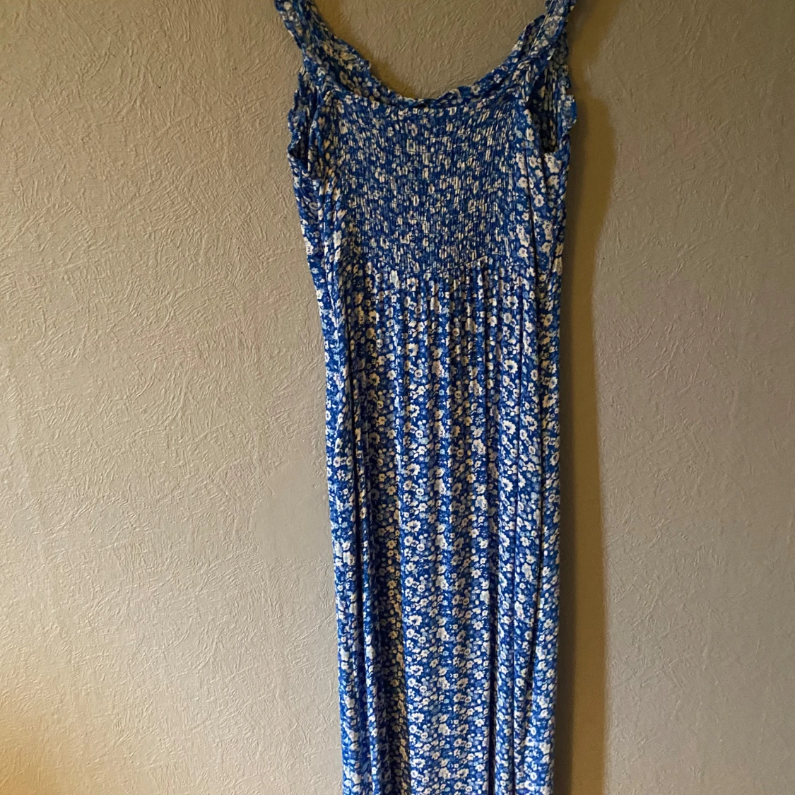Blå blommig långklänning - 3