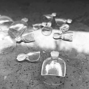 By prisförslag- transparenta 10 återanvändbara tånaglar inkl 1 set nagellim  - By prisförslag- transparenta 10 återanvändbara tånaglar inkl 1 set nagellim Perfekt för att snabbt fixa snygga naglar hemma