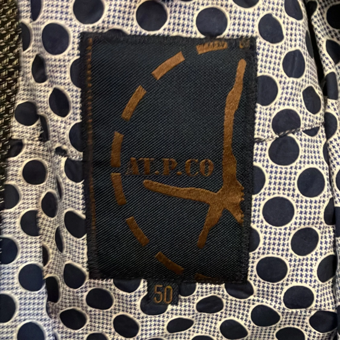 Mönstrad kavaj från At.P.Co, storlek 50 - 3