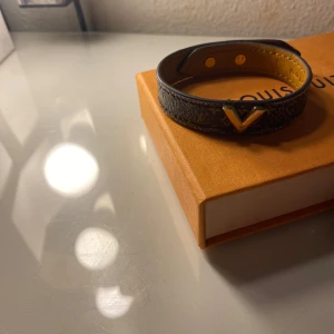 Louis vouitton armband - Jättefint lv armband i jättefint skick🥰