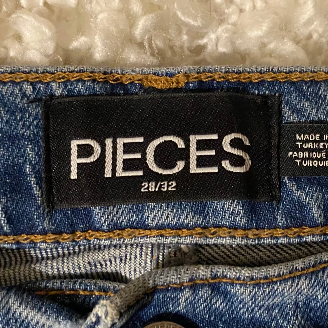 Blå jeans från Pieces - 3