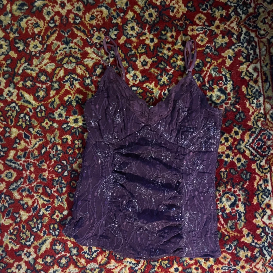 Mörklila spetslinne - 1