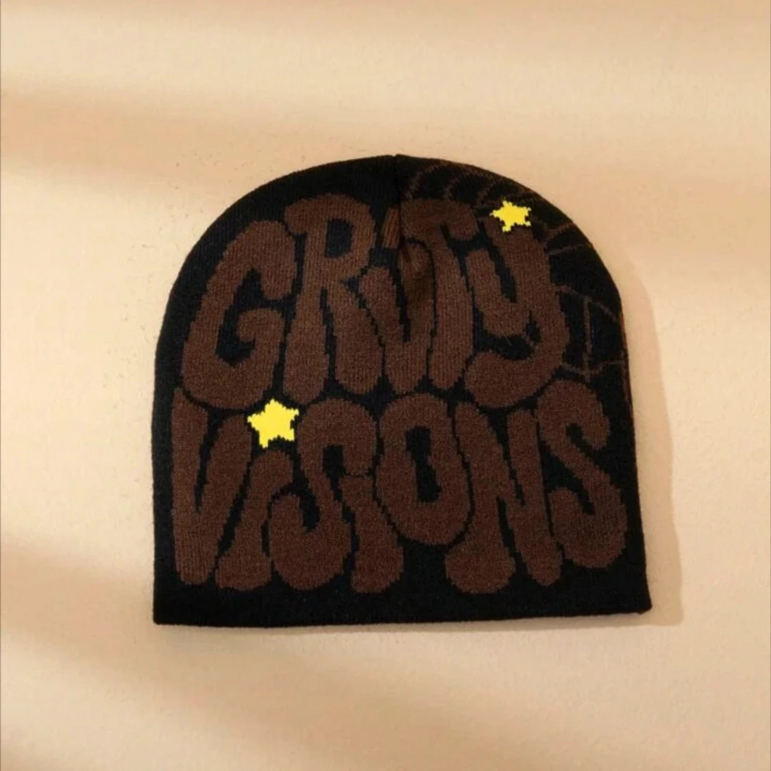 Svart och brun beanie - 1