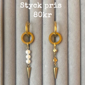 Örhängen  - Frakt 18kr 