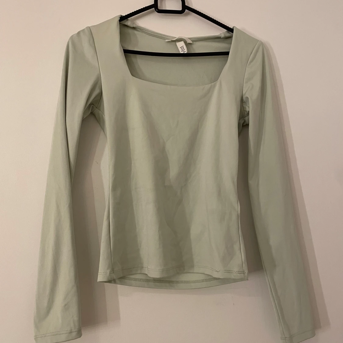 Ljusgrön långärmad topp - 90