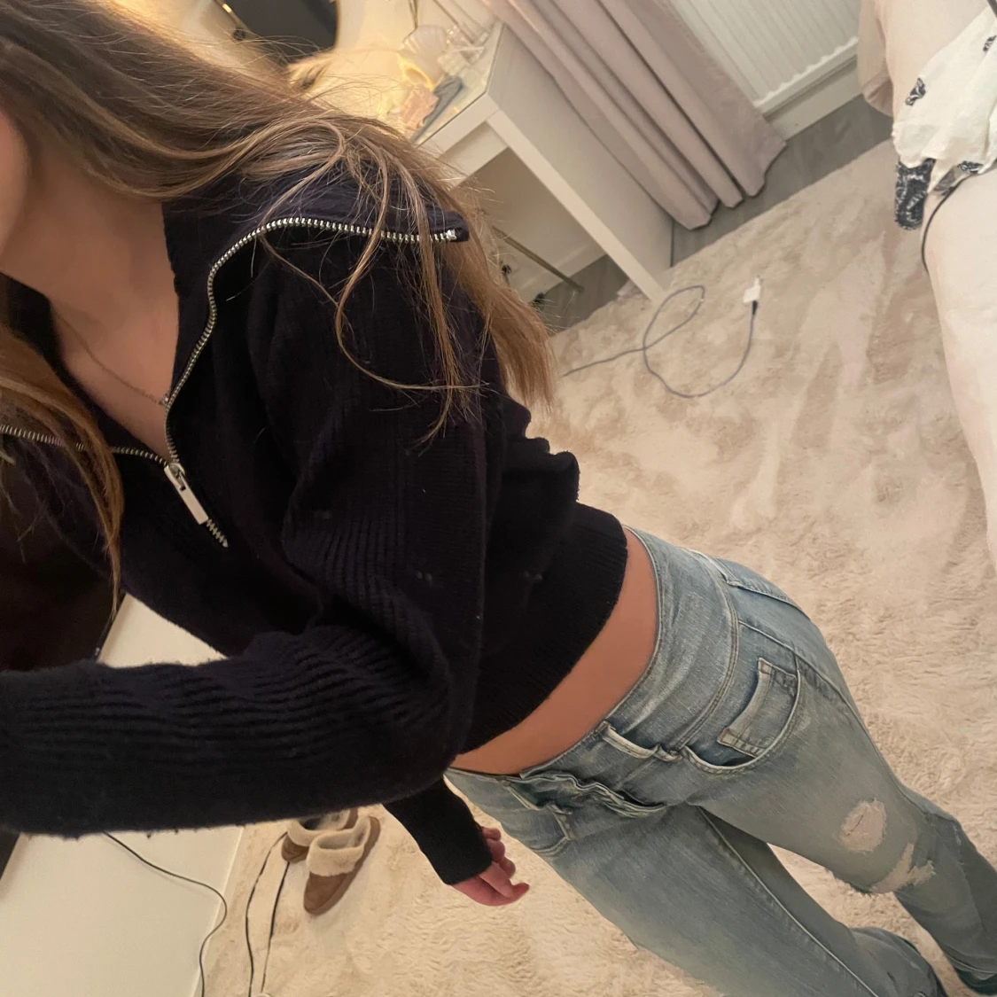 Mörkblå croppad tröja med dragkedja