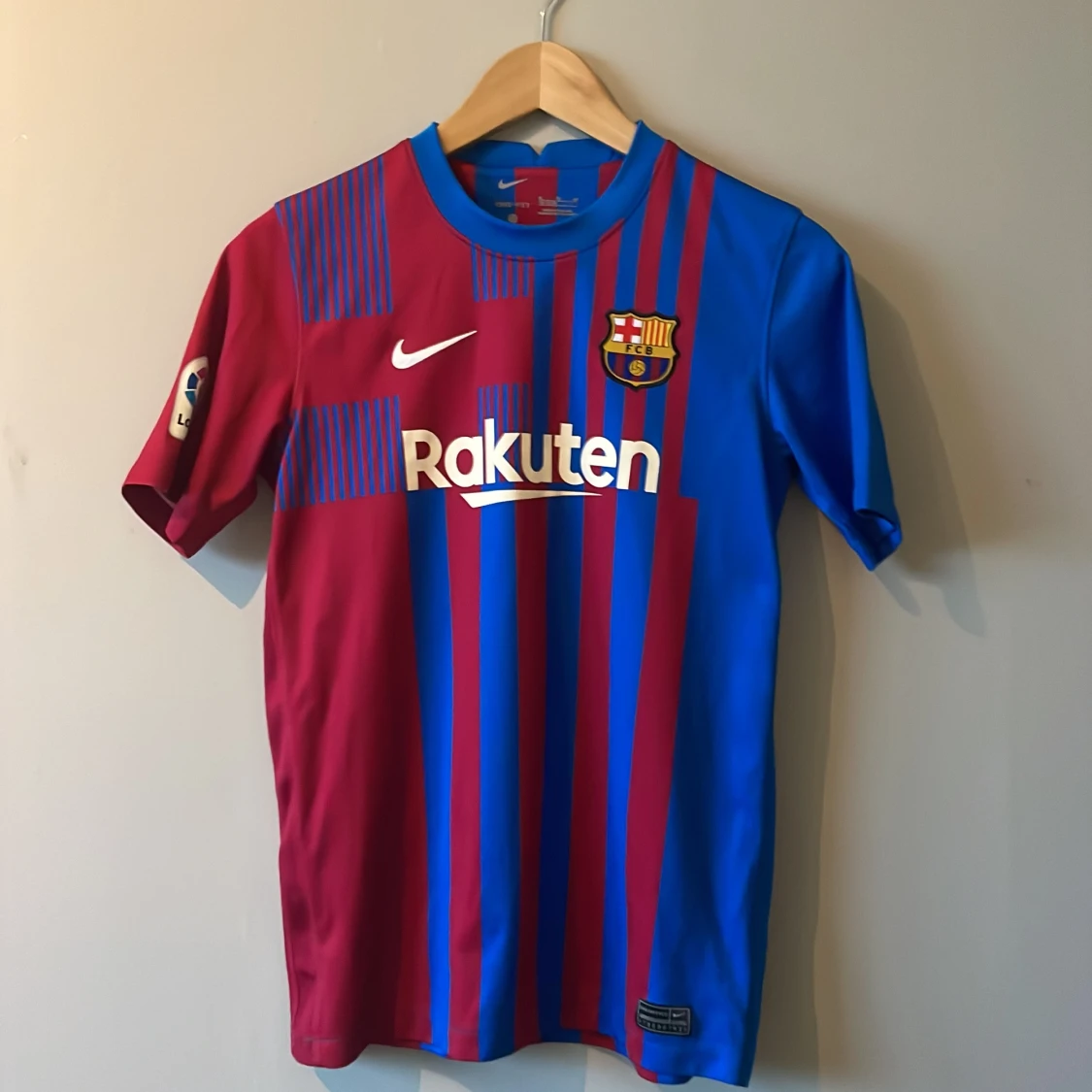 Blåröd fotbollströja från Nike - 78