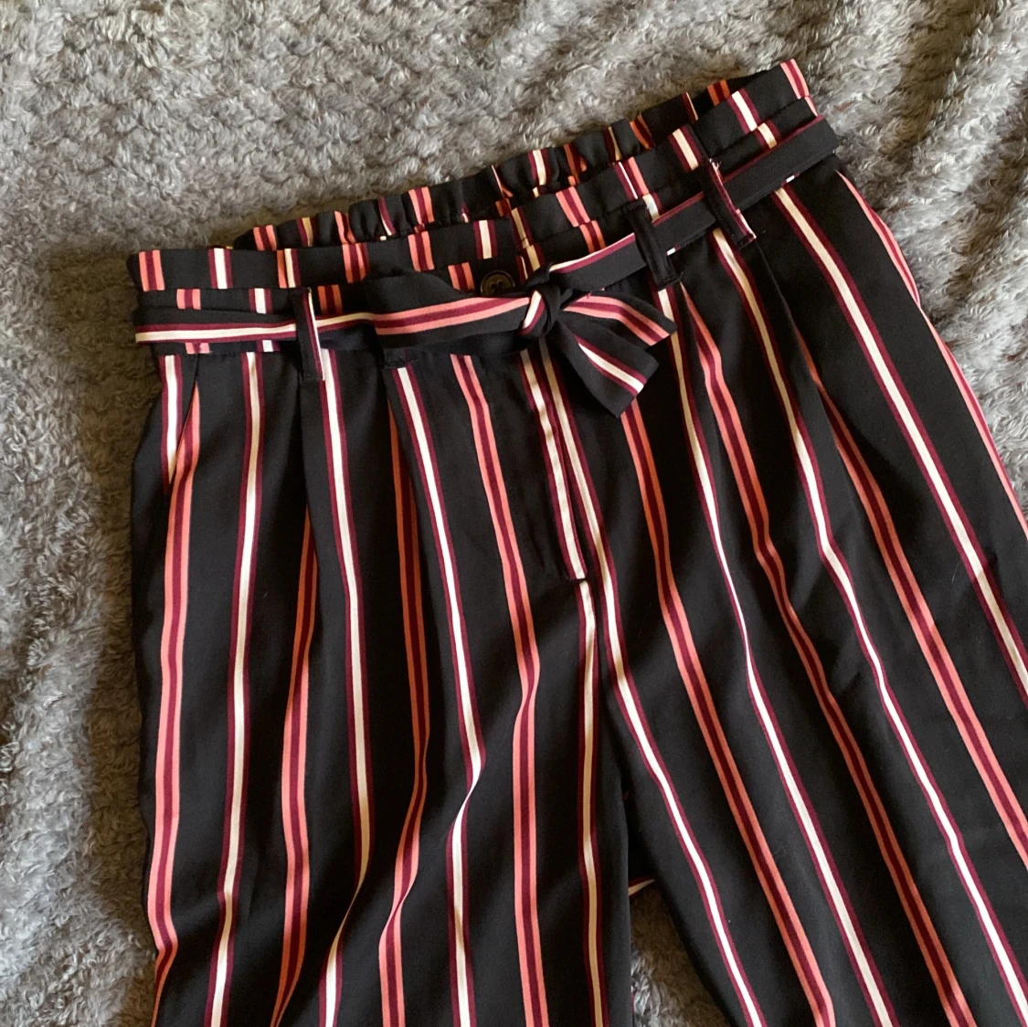 Kostymbyxor från Lindex - 92