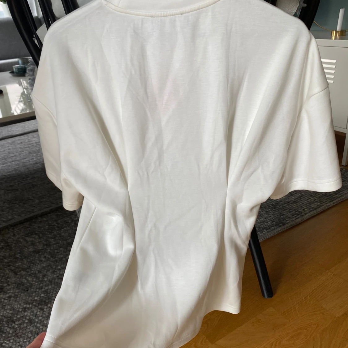 Vit/creméfärgad tröja - 91