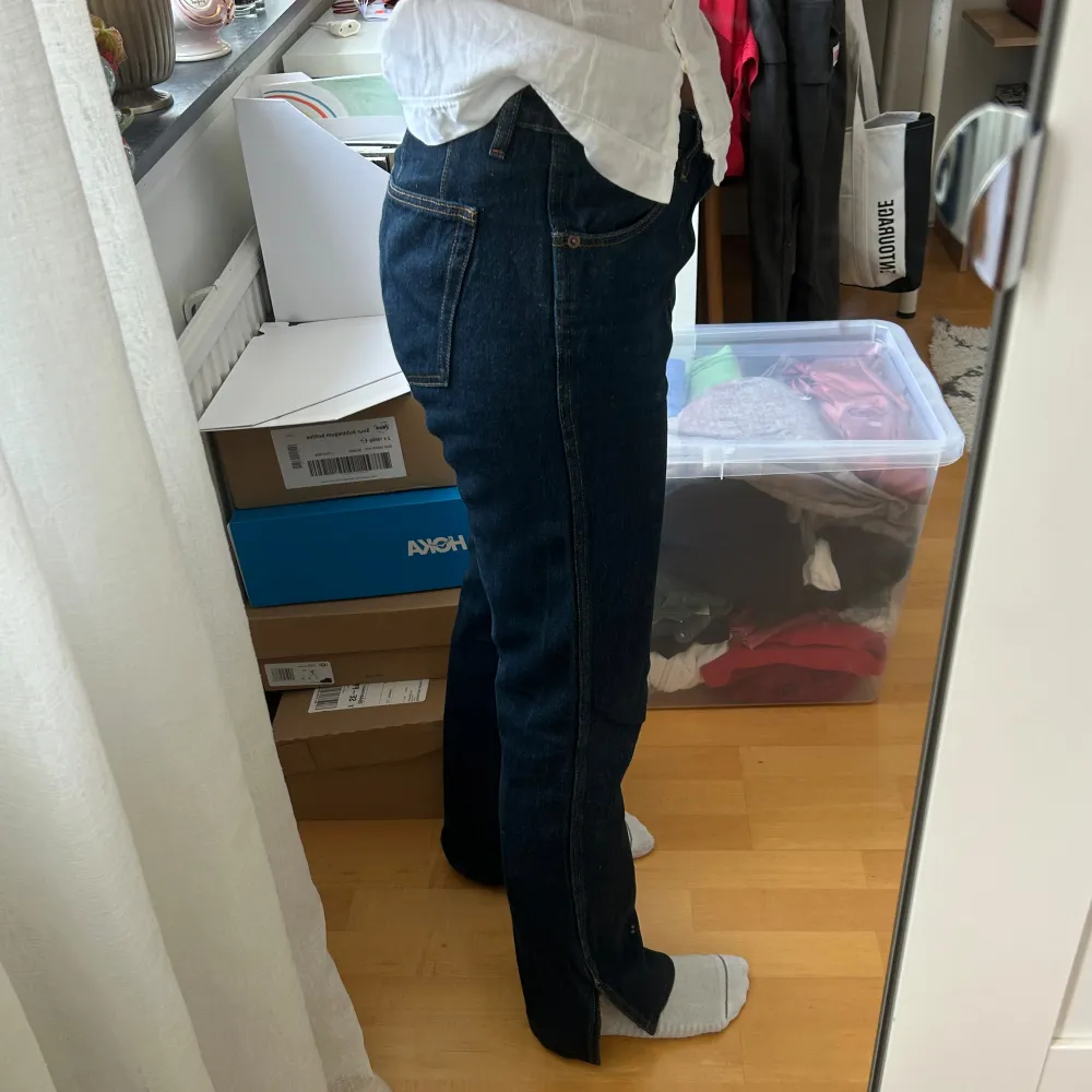 Sytt upp, är 163 cm lång! Kommer inte till användning . Farkut & Housut.