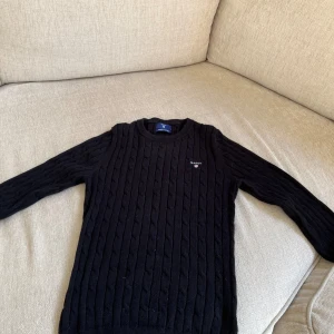 Gant Strech Cotton - Jag säljer en väldigt fin stickad GANT tröja, knappt använd