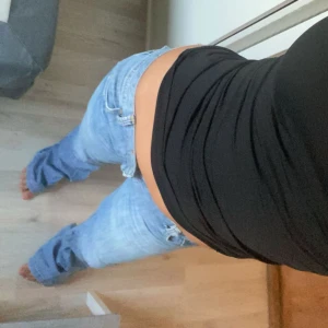 Lågmidjade jeans  - Snygga bootcut jeans som inte kommer till användning 