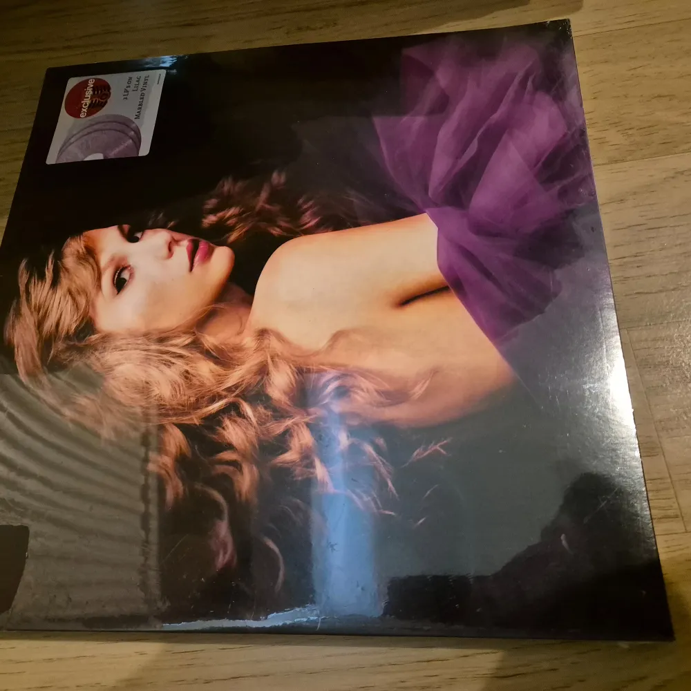 Vinyl lilac marbled vinyl LP helt ny och inplastad speak now taylor version . Accessoarer.