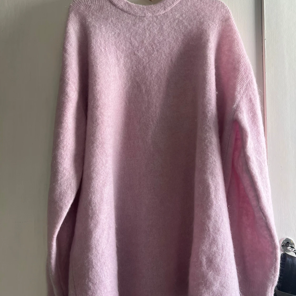 Ljusrosa stickad tröja - 90