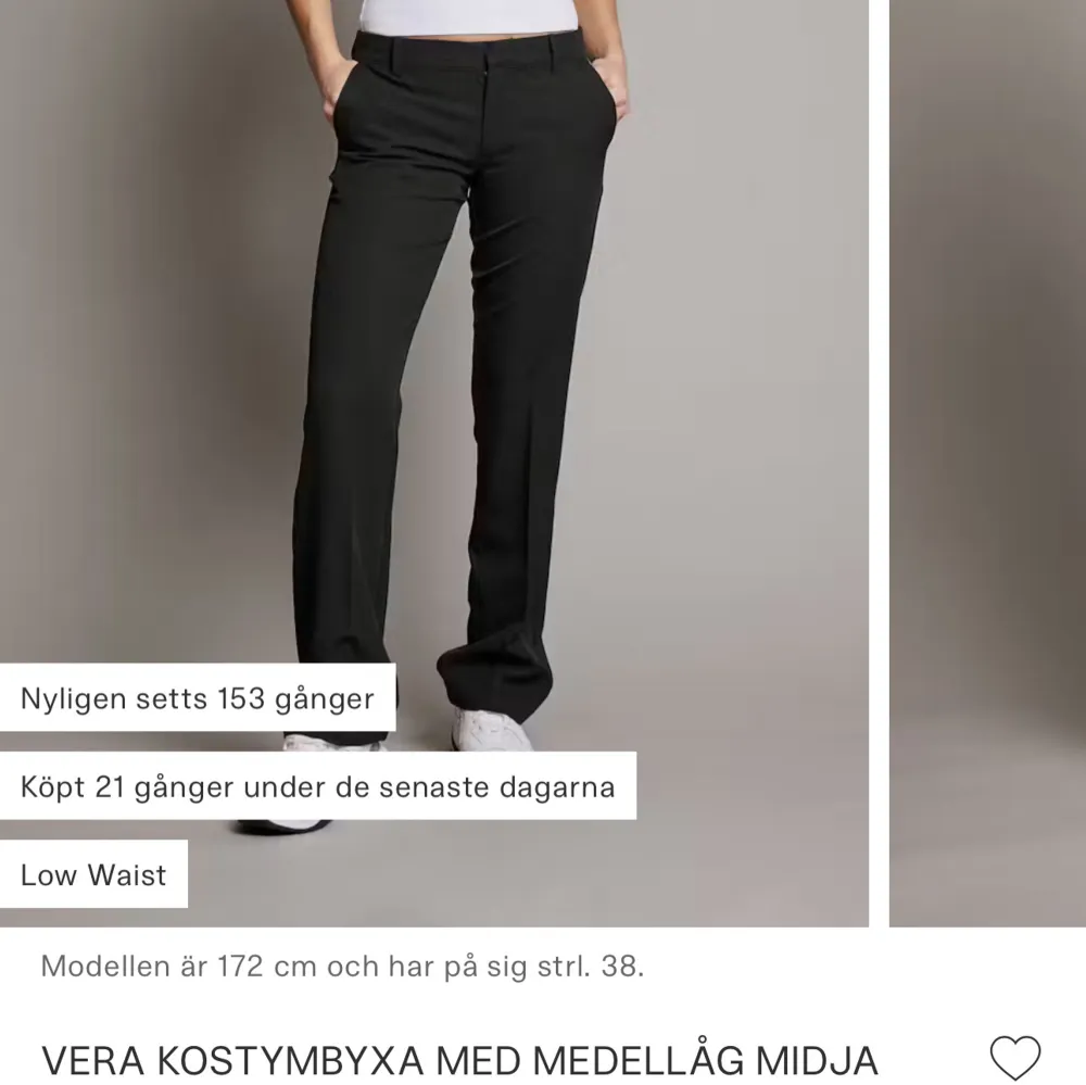 Säljer mina fina kostymbyxor från bikbok i modellen Vera då de aldrig kommer till användning. Har använt de en gång så skulle absolut säga nyskick. . Jeans & Byxor.