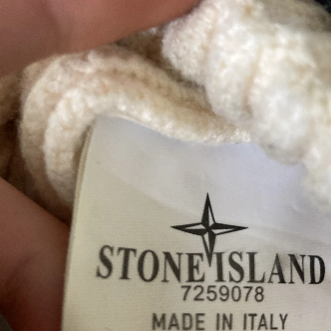 Stone island mössa - 91