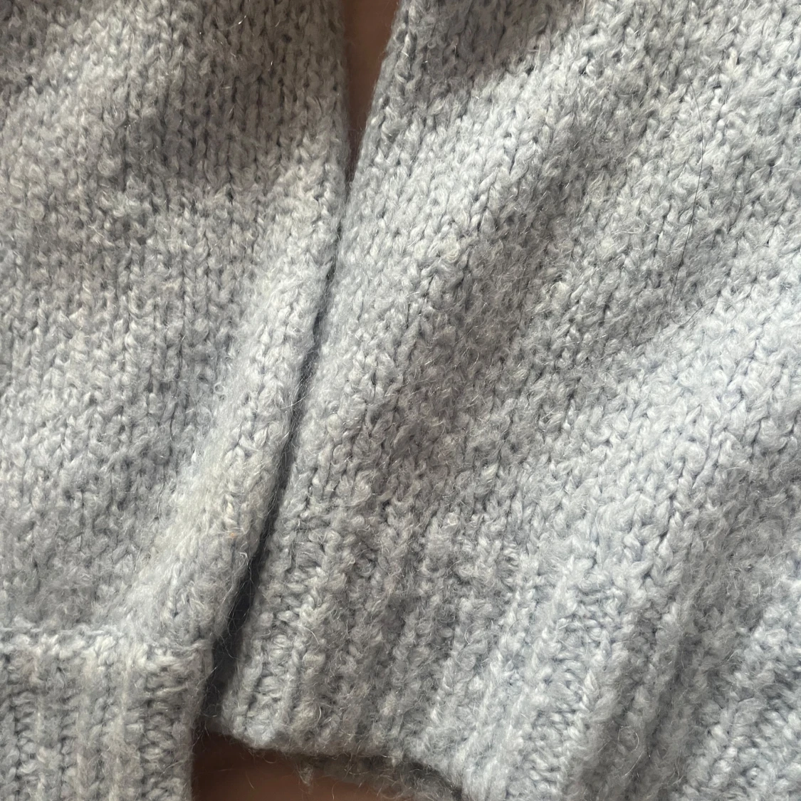 Jättefin blå stickad - 91