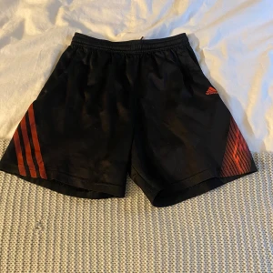 Fotbolls shorts  - Fotbolls shorts från adidas 