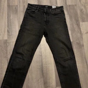 Jack & jones jeans  - Jack & Jones jeans (endast provat dem)  Bra skick storlek 29-30 