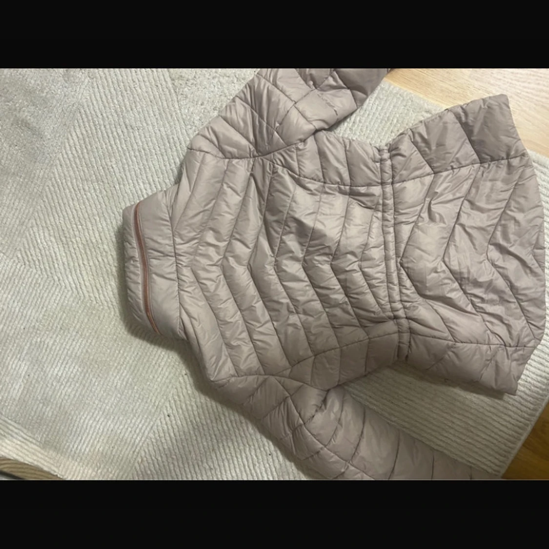 Beige quiltad jacka från Barbour - 2