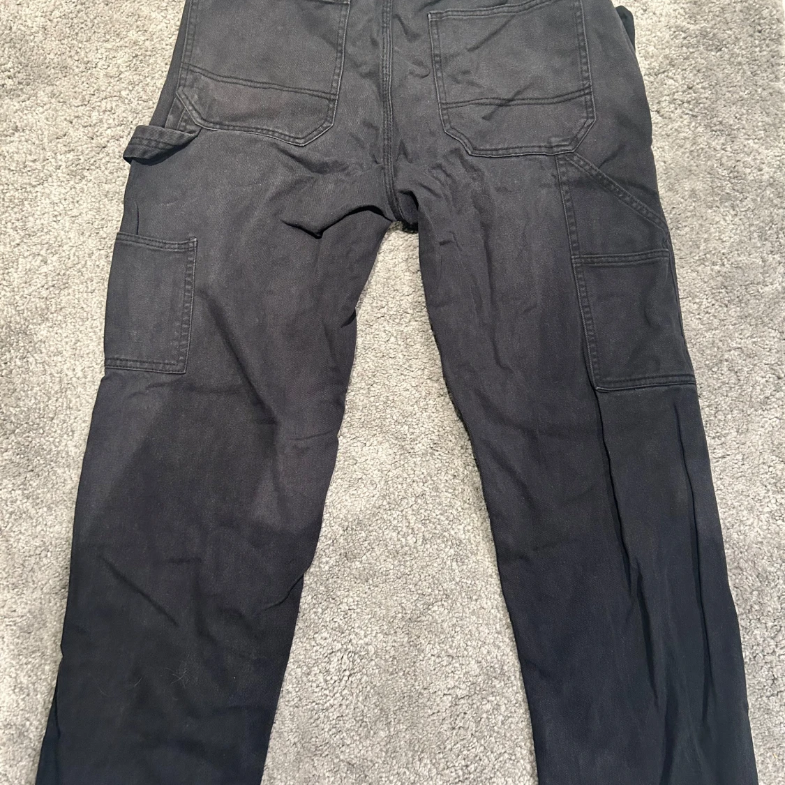 Svarta cargopants från 157 - 1