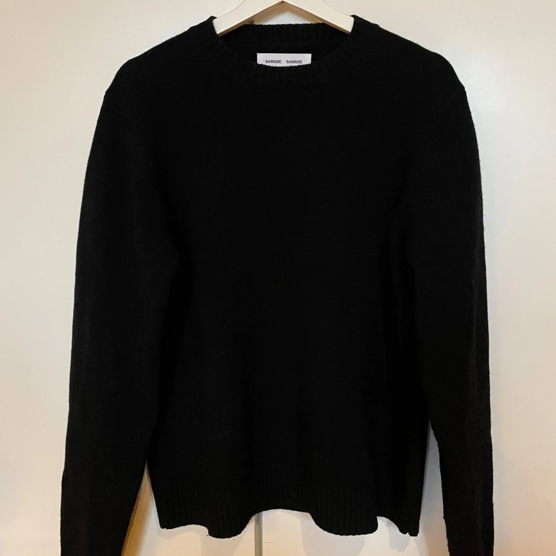 Svart stickad tröja från Samsøe Samsøe