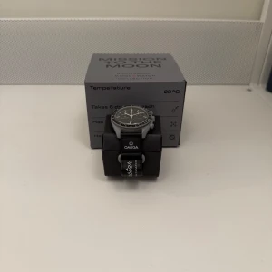 Omega klocka  - Tjena! Säljer denna selsyta omega klockan då den inte kommer till användning! Den är aldrig använd skick 10/10! Allt og följer med, kvitto finns! Om ni har några frågor eller funderingar så är det bara att höra av sig!😁